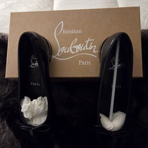 Christian Louboutin Elegant Black Flats